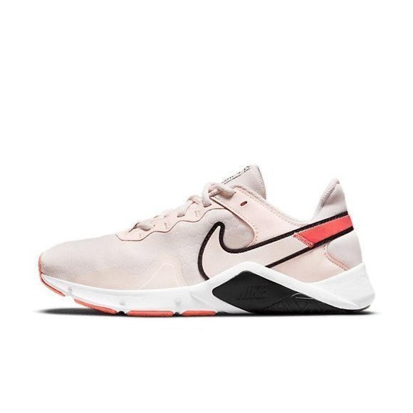 NEW NIKE Legend Essential 2 WOMEN white sneakers size 8.5 - Picture 1 of 8